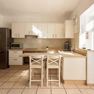 casa-maralba-famara.in-canary-islands.com/