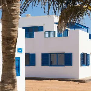 calimas.in-canary-islands.com/